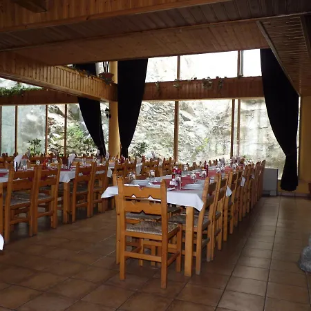 Mountain Rose & Restaurant Otel