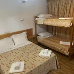 Отель Mountain Rose & Restaurant