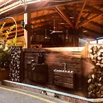 Mountain Rose & Restaurant Отель Педулас