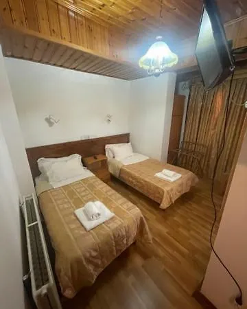 Hotel Mountain Rose & Restaurant Pedulas