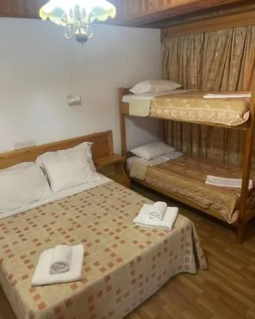 Hotel Mountain Rose & Restaurant