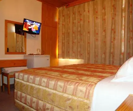 Hotel Mountain Rose & Restaurant Pedhoulas