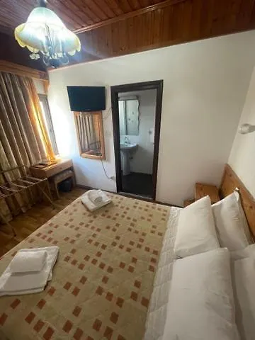 Mountain Rose & Restaurant Pedhoulas