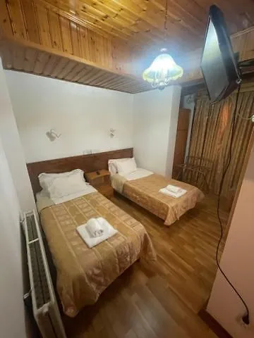 Hotel Mountain Rose & Restaurant Pedhoulas