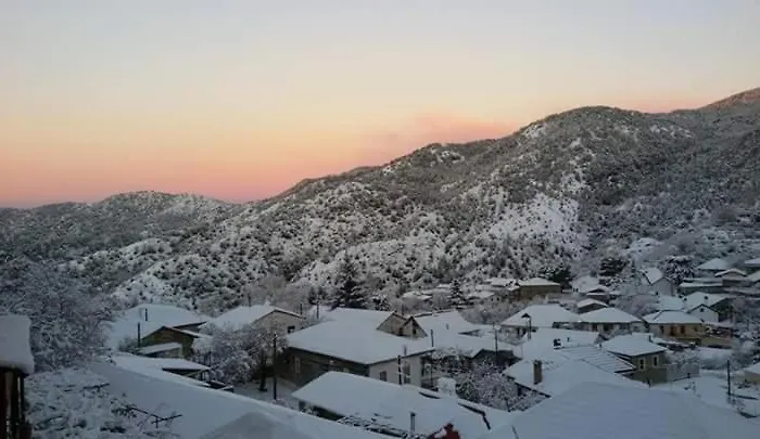 Mountain Rose & Restaurant Hotel