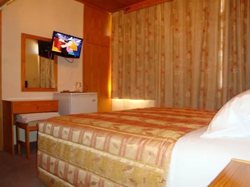 Hotel Mountain Rose & Restaurant Pedhoulas